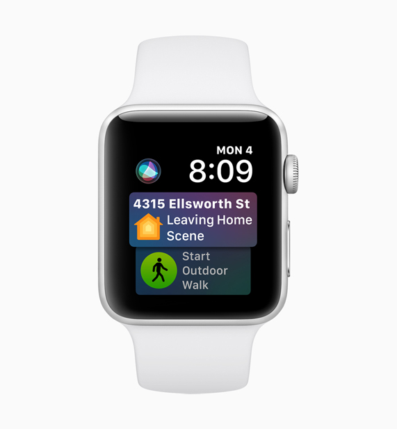 Siri 일정 소프트웨어 인터페이스를 표시한 Apple Watch