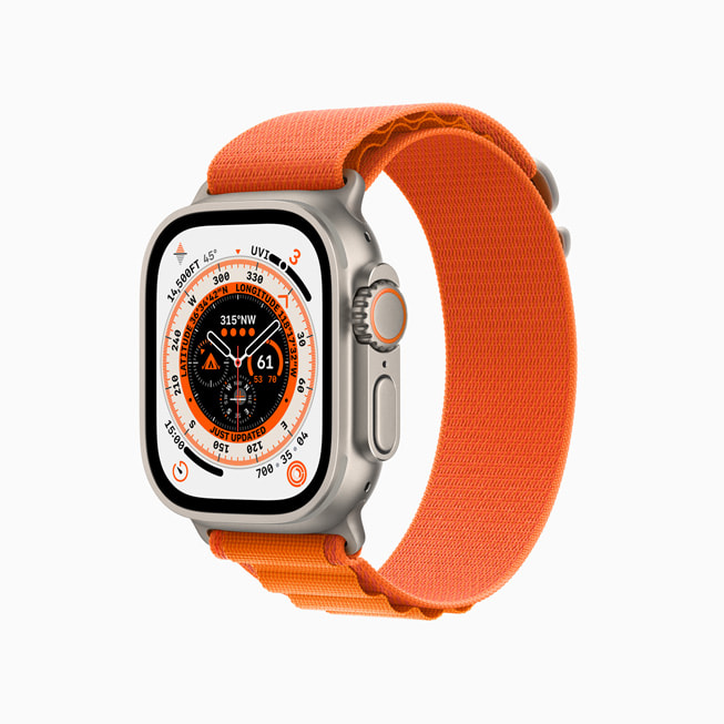 Apple Watch Ultra con una correa Loop Alpine naranja.