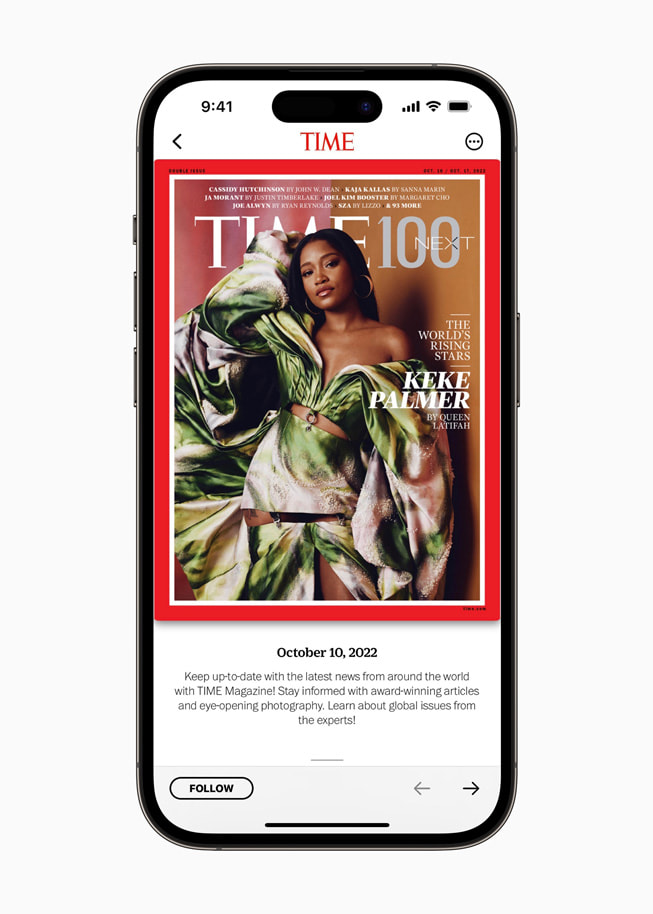 Un numéro du magazine TIME sur Apple News+ est affiché sur un iPhone 14 Pro.