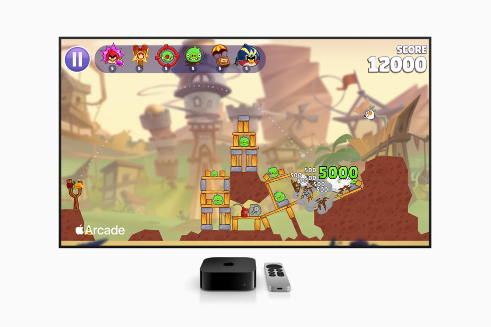 Um jogo do Apple Arcade aparece na tela na Apple TV 4K.