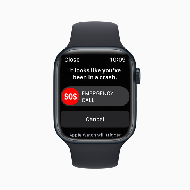 The Emergency SOS feature promoting an emergency call after a detecting crash.