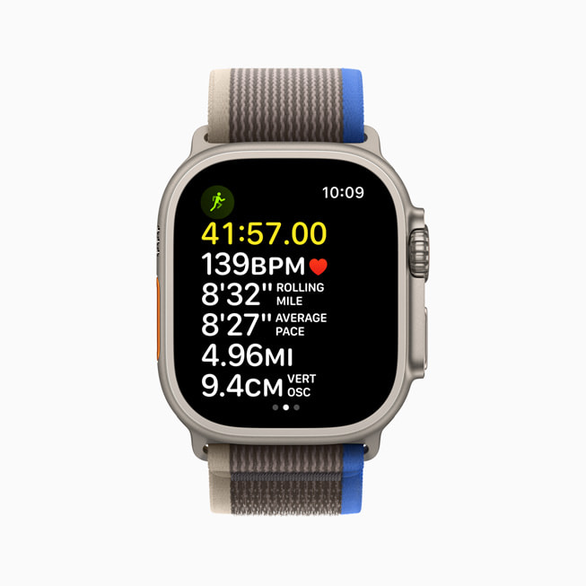 Apple Watch Ultra shows six metrics at once, including elapsed time, heart rate, rolling kilometre pace, average pace, mileage and Vertical Oscillation.