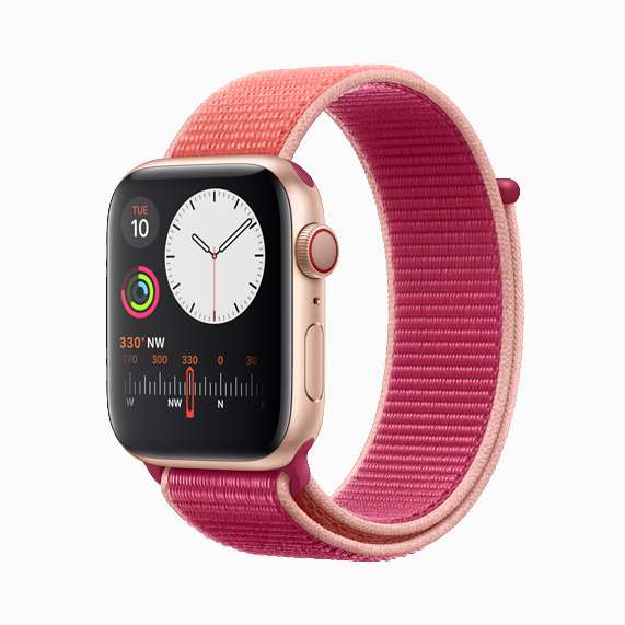 Das Sport Loop in Granatapfel an der Apple Watch Series 5.