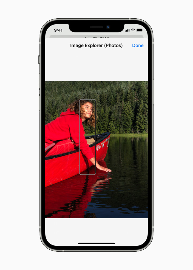 De nieuwe feature ‘Image Explorer’ in VoiceOver op een iPhone 12 Pro.