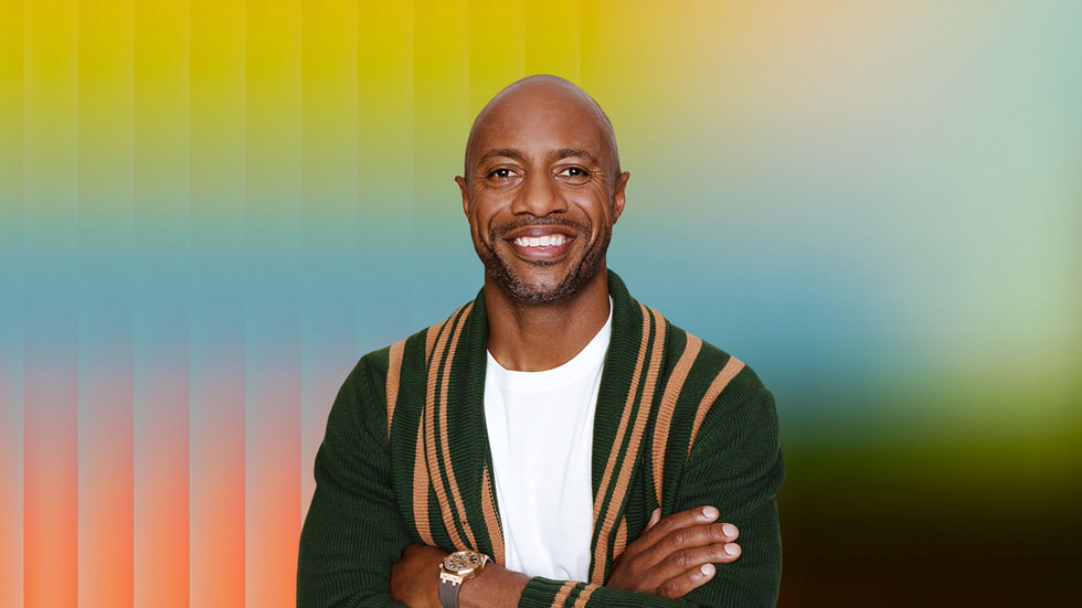 A portrait of Jay Williams.