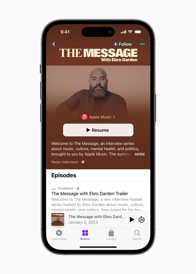 Le podcast <em>The Message</em> d’Ebro Darden est affiché dans Apple Podcasts.