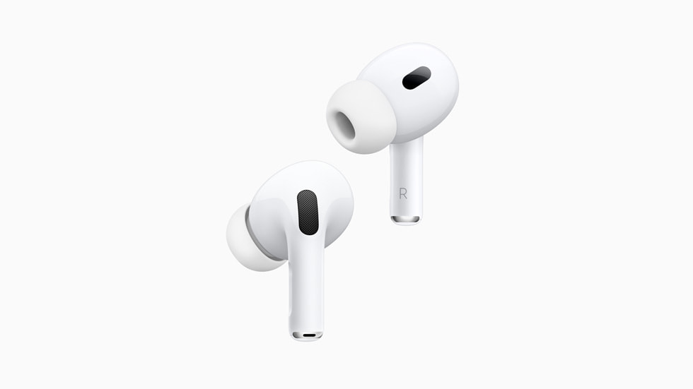 Un primer plano de los AirPods Pro (segunda generación).