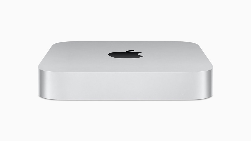 Un primer plano de la Mac mini con el chip M2.