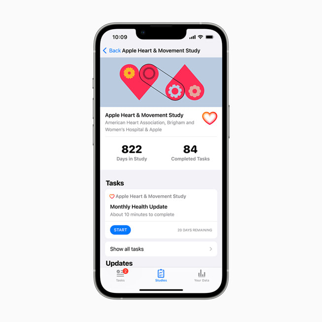 Pantalla de iPhone que muestra la vista de usuario del estudio sobre salud cardiovascular y ejercicio físico de Apple.