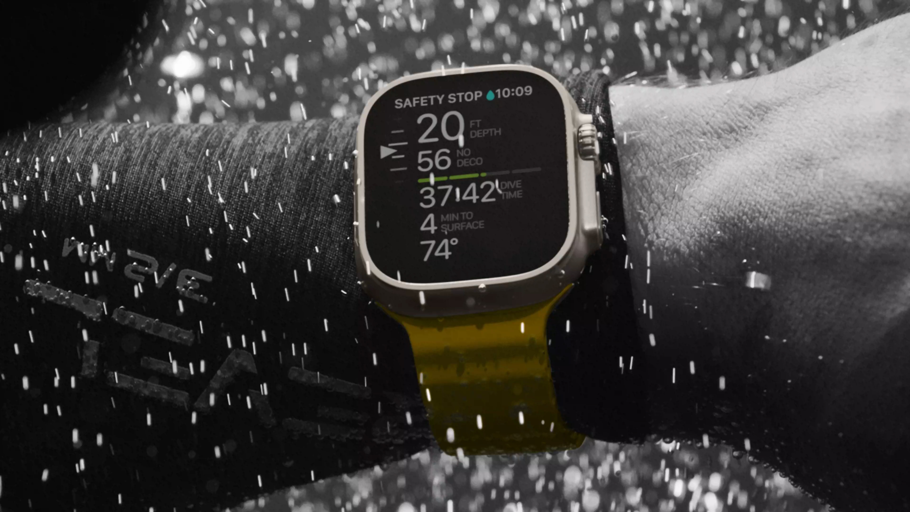 Apple Watch Ultraが登場 - Apple (日本)