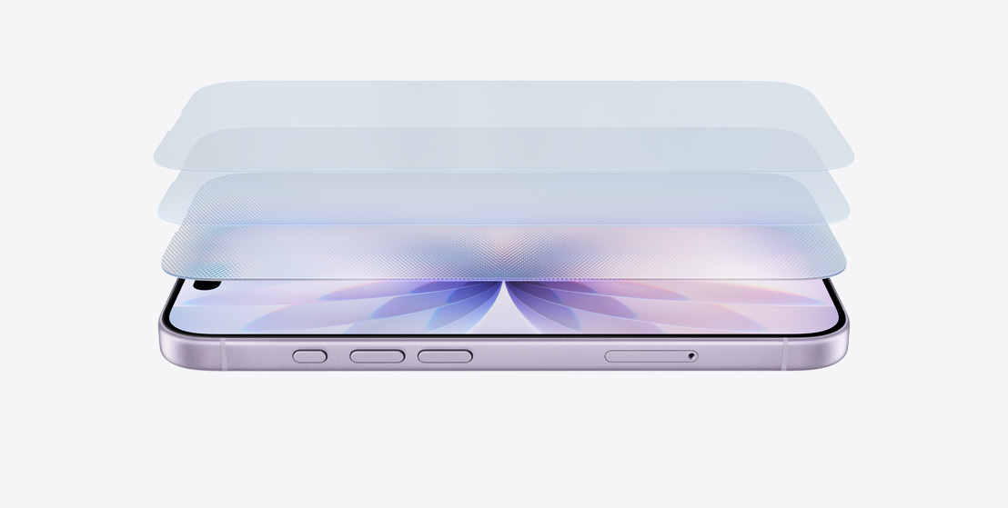 iPhone 17 dispus orizontal pe partea laterală, pe culoarea Lavandă, cu un design stratificat care prezintă Ceramic Shield 2