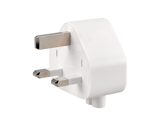 Apple Voluntarily Recalls Some Older Three-Prong Wall Plug Adapters 1