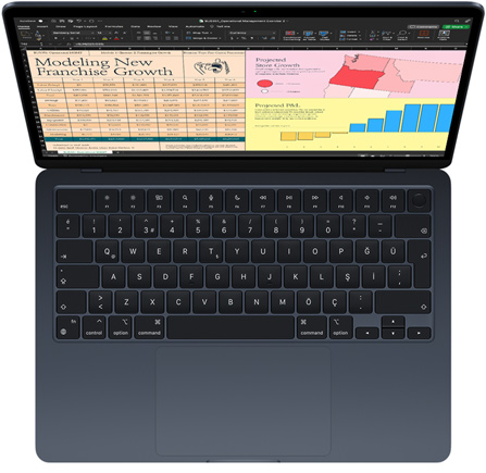 Microsoft Excel, MacBook Air’de gösteriliyor