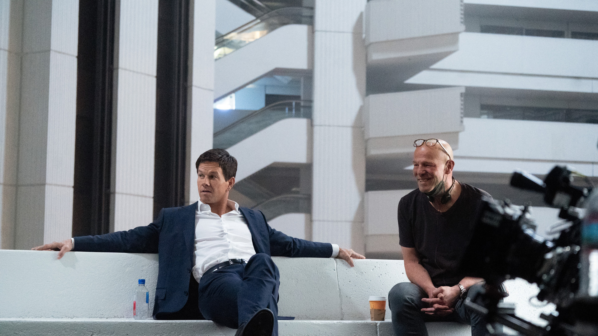 Apple Original Films unveils trailer for “The Family Plan” - Apple TV+ Press