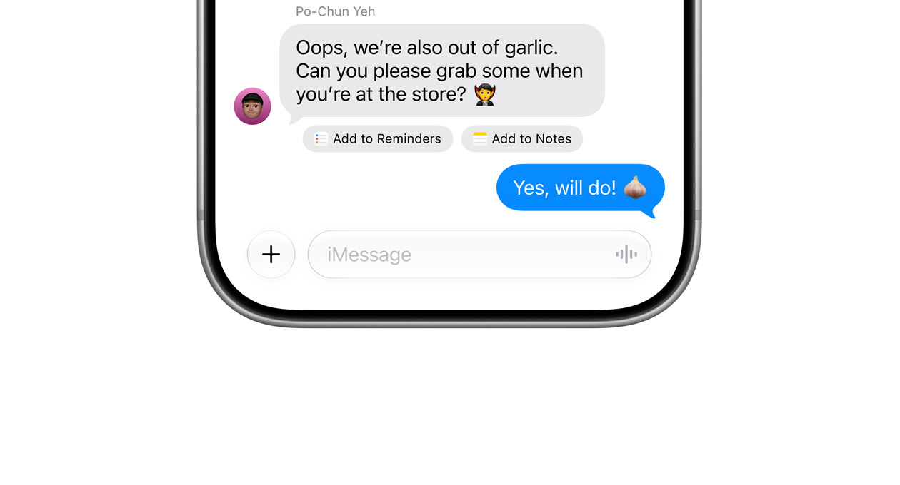 جهاز iPhone 18 Pro، لون فضي، صورة للجهة الأمامية، تعرض رسالة عن نفاد الثوم، وخيارات للإضافة إلى التذكيرات أو الملاحظات، وزر إرسال باللون الأزرق، والنص: نعم، راح أسوي!