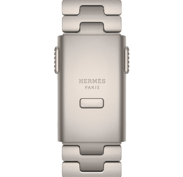 Apple Watch Hermès Ultra 4 Grand H Titane strap detail, Gris Titane colour, Hermès logo engraved on buckle