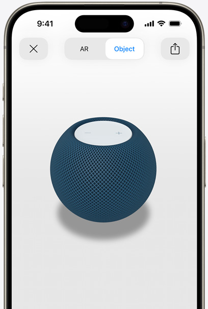 iPhone 螢幕上顯示藍色 HomePod 的 AR 畫面。