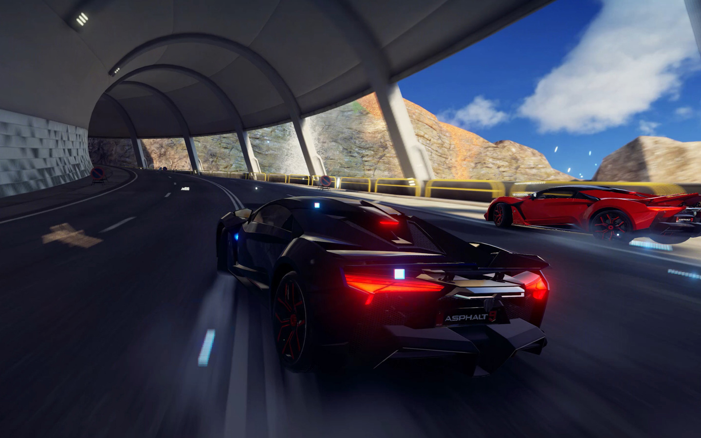 Видео на видеоигра с тежка графика, на което коли се състезават през тунел.