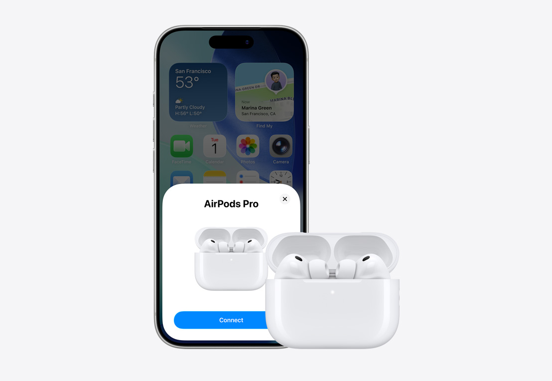iPhone elölnézetből, kijelzőjén az AirPods csatlakoztatását jelző értesítéssel, a készülék előtt a kinyitott tokjába helyezett AirPodsszal.