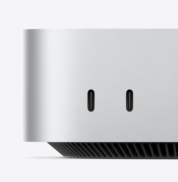 Mac miniの前面にあるUSB-Cポートのクローズアップ