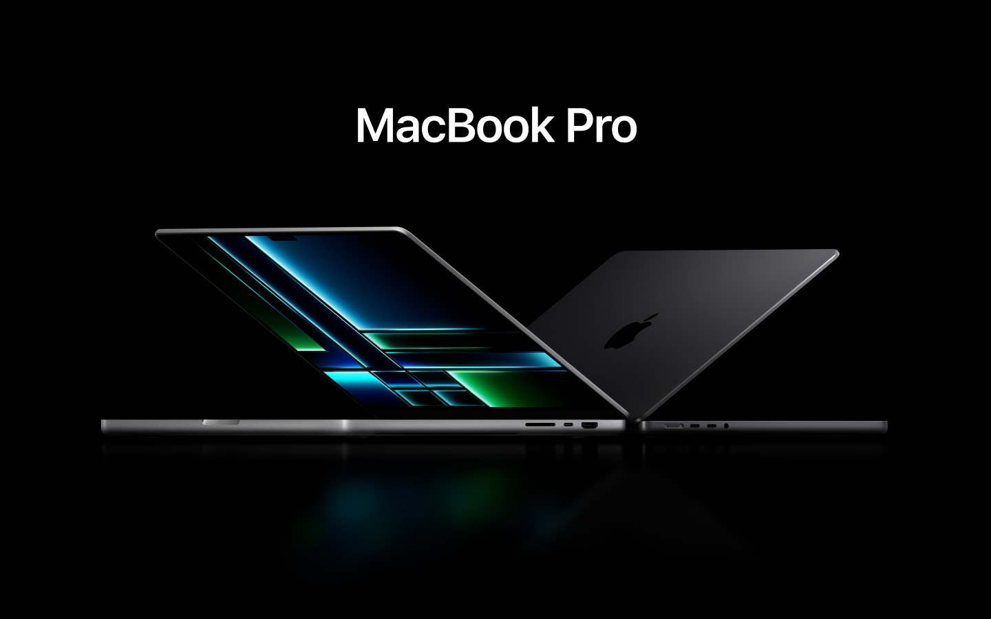 Animation of 14 and 16 inch MacBook Pro